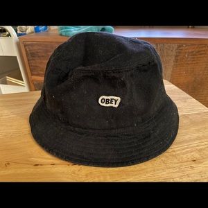 Obey bucket hat